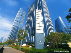 高质量的饮水设备及舒服的沙发